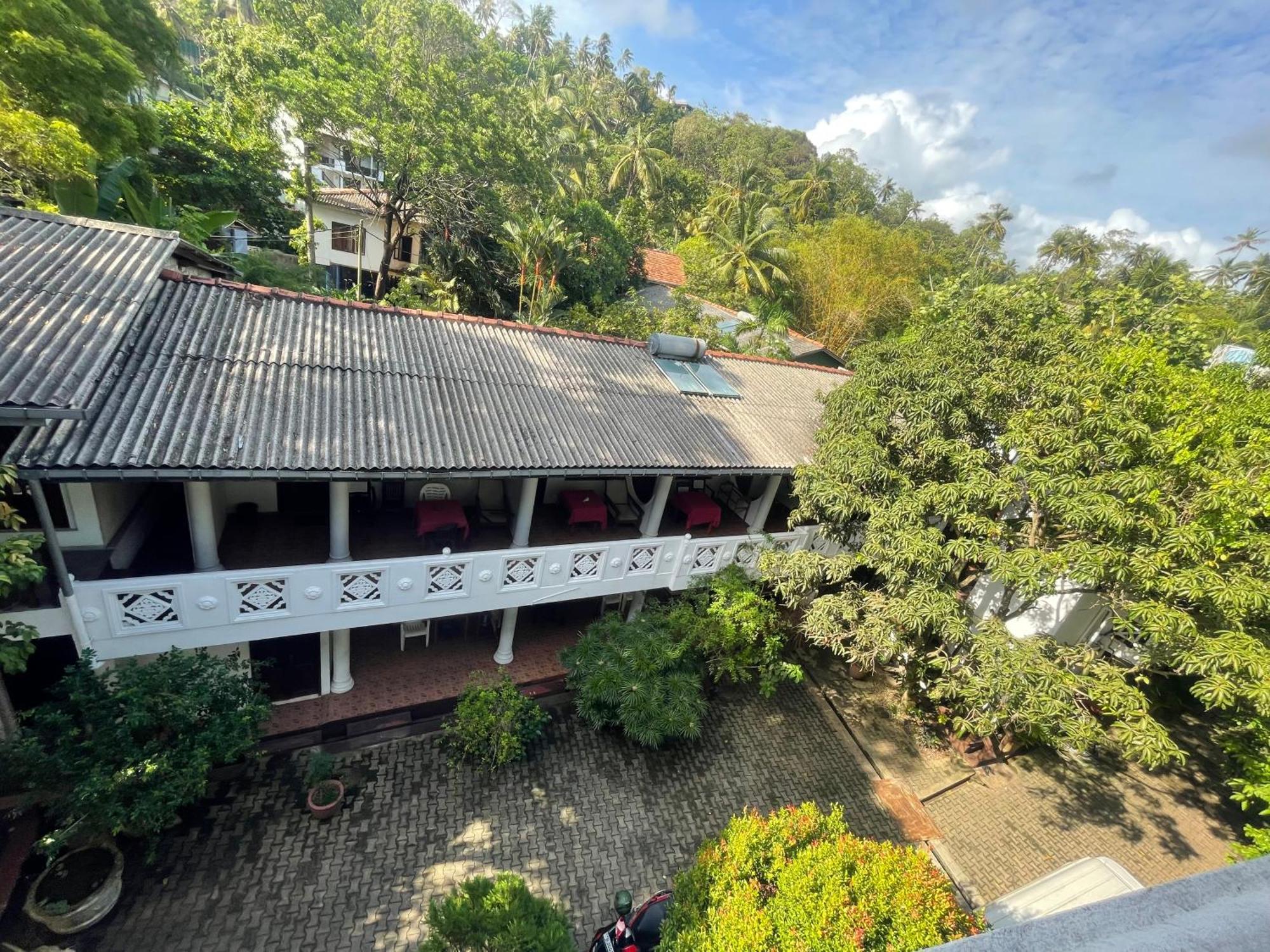Serendipity Beach Унаватуна Экстерьер фото